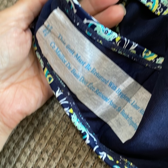 Merona one piece swimsuit (sz m) - Picture 7 of 9